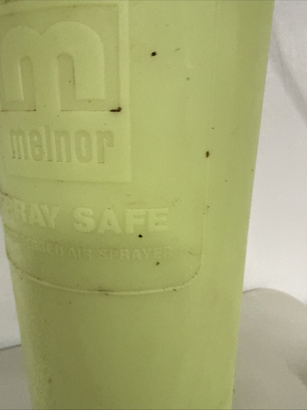 Vintage MELNOR Spray Safe RARE sprayer Lime Green 2.5 Gallon Compressed Air