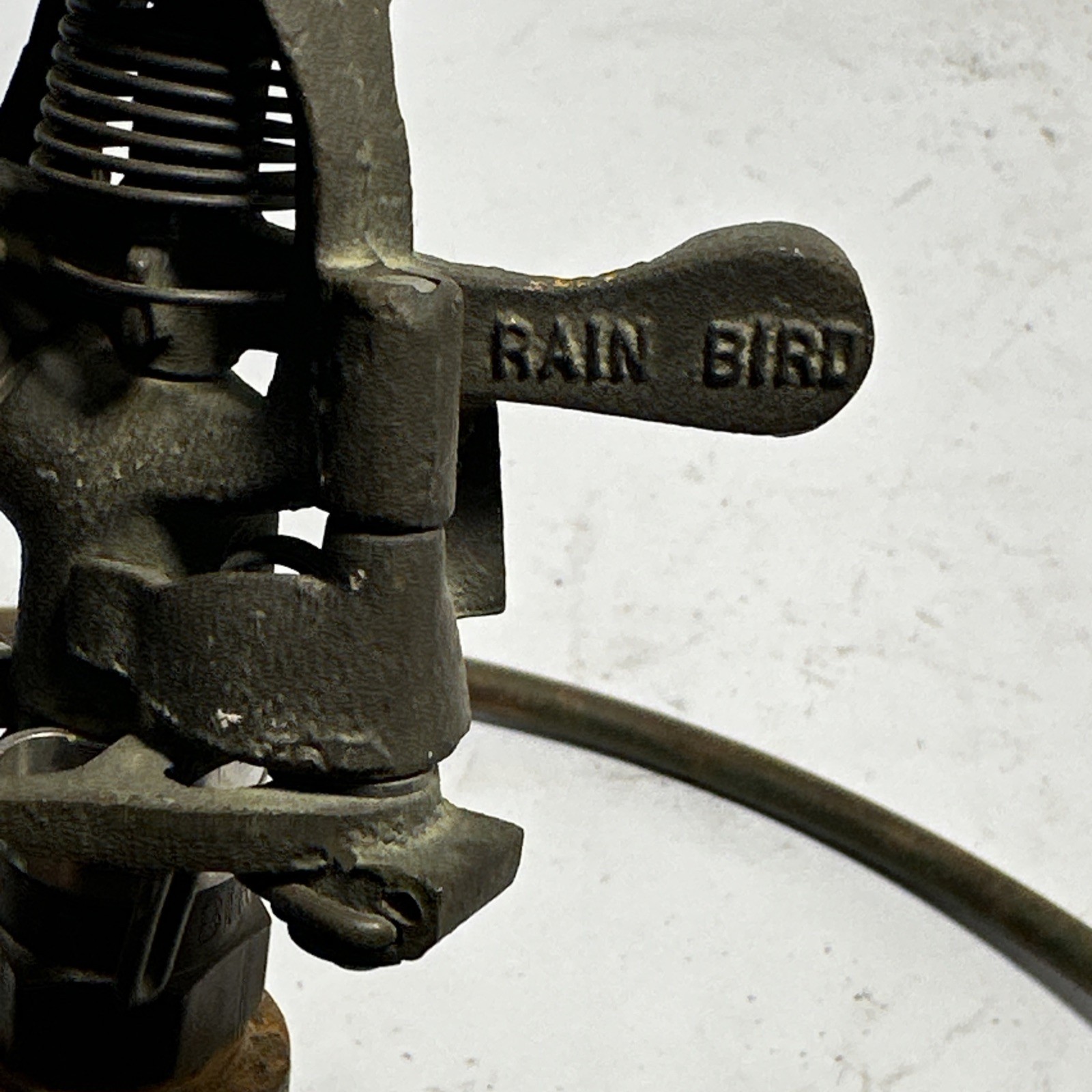Vtg Rain Bird 25 Green 12” Heart-Shaped Iron Impact Lawn Water Sprinkler