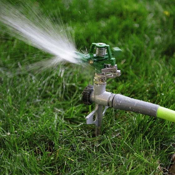 Expert Gardener 5600 sq ft Pulsating Spike Lawn Sprinkler