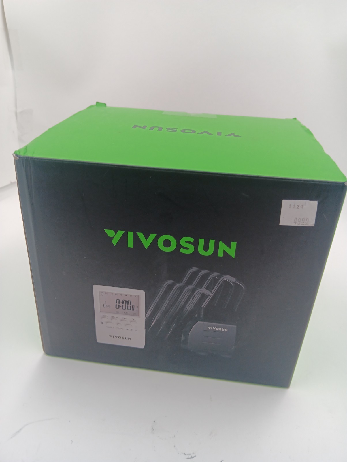 VIVOSUN 1/4″&1/2″ Self Watering Hose Kit Automatic Irrigation Drip System 8 Pots