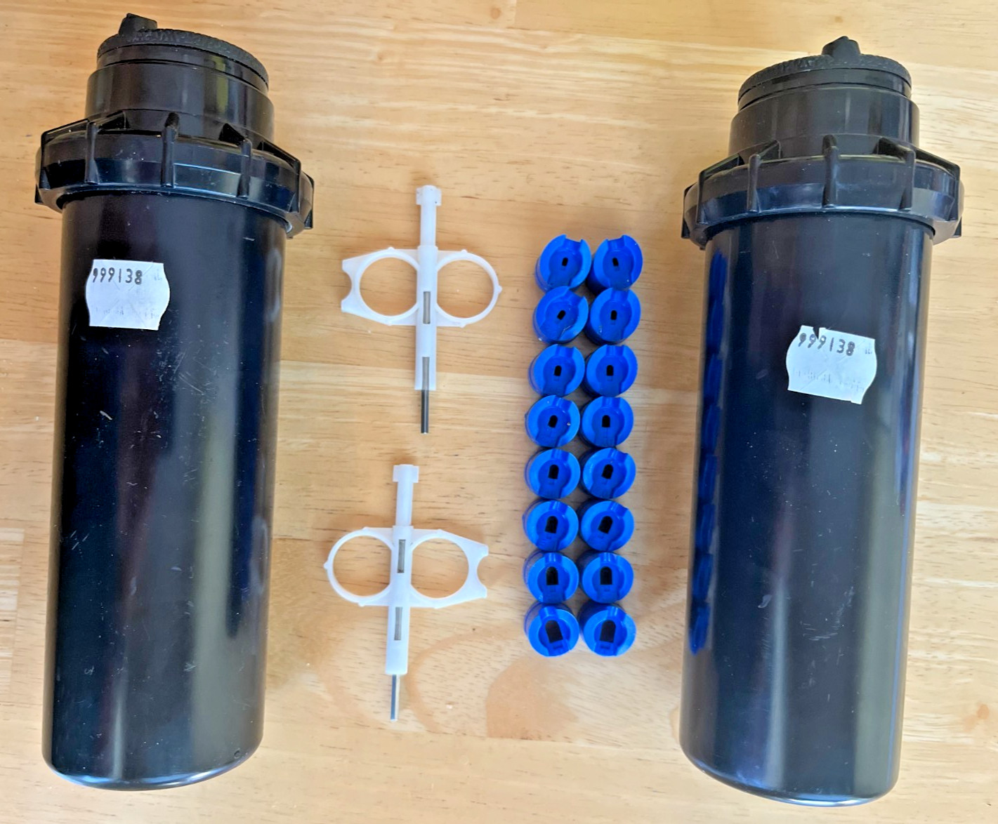 2 NEW – HUNTER PGP ULTRA ROTOR 4″ -FREE KEYS & NOZZLES, 1 SPRINKLER HEAD