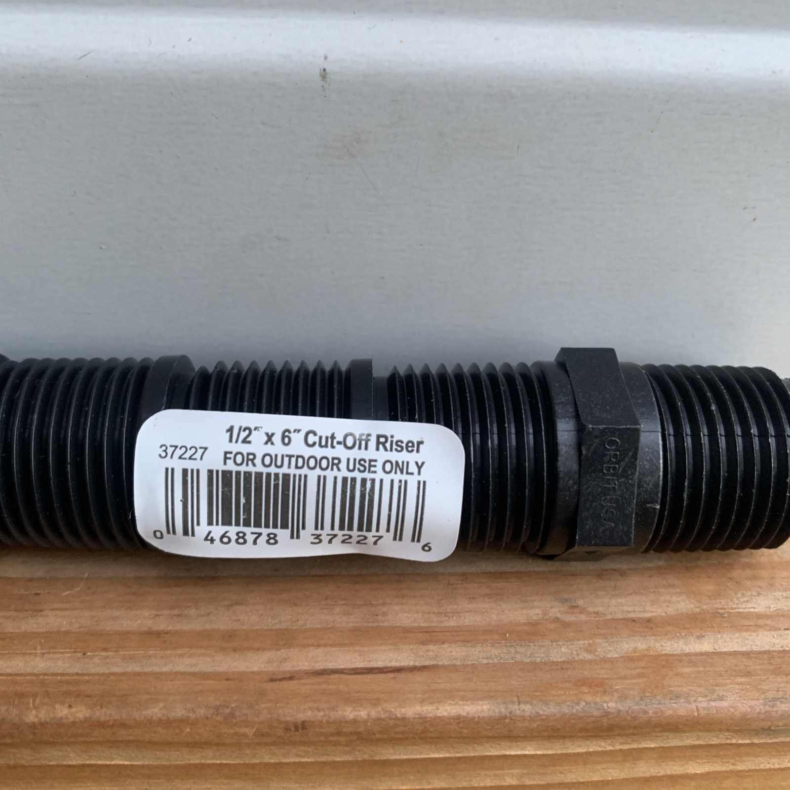 Orbit 37227 Molded Polyethylene Black Cut-Off Riser 1/2 Dia. x 6 L in.