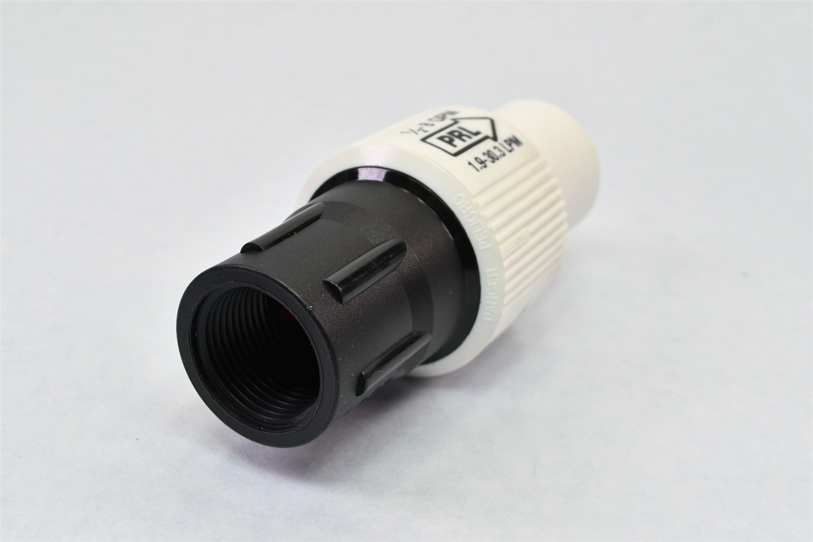 Senninger Pressure Regulator 3/4″ FPT Low‑Flow 15 PSI PRL 0.5–8 GPM PR‑075‑L‑15